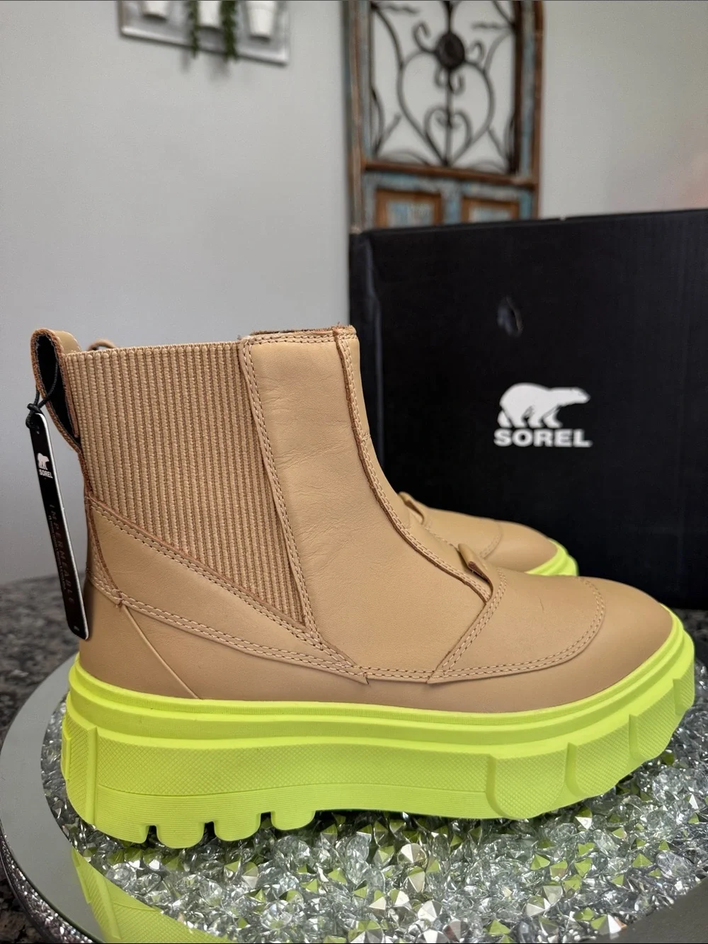 Sorel Women's Tan Chelsea Platform Boot with Neon Yellow Sole